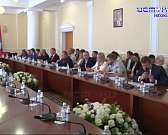 В областном парламенте прошёл круглый стол. Какие вопросы на нём обсуждались?