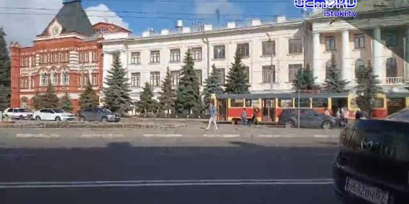 Видео: в Орле вновь встали трамваи