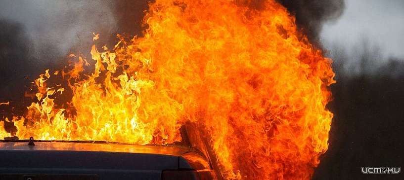 В Залегощи сгорел "ВАЗ"