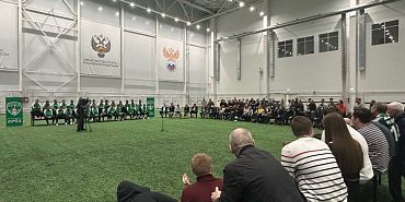 Вчера футбольный клуб «Орёл» вновь объединил команду и болельщиков на традиционной предсезонной встрече