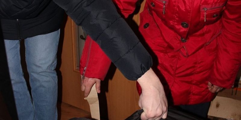 В Заводском районе города Орла местная жительница предстанет перед судом по обвинению в убийстве знакомого