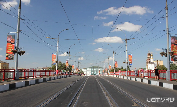 Рельсы на Красном мосту в Орле будет укладывать фирма из Питера
