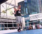 Орловский боксёр Эдуард Трояновский провёл первую открытую тренировку