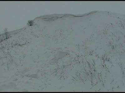 Мальчик умер под завалом снега