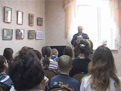 Встреча заслуженного актера с детьми