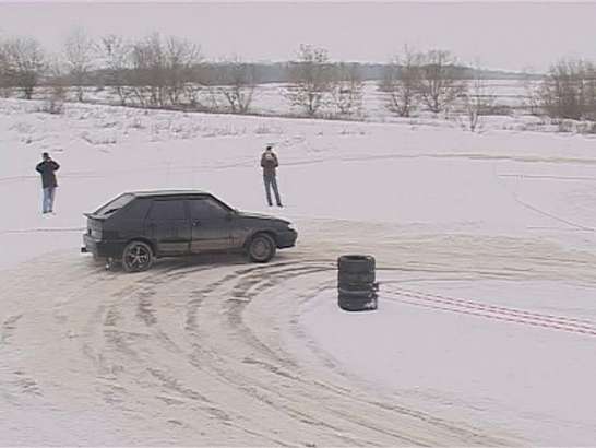 Автогонки на автодроме