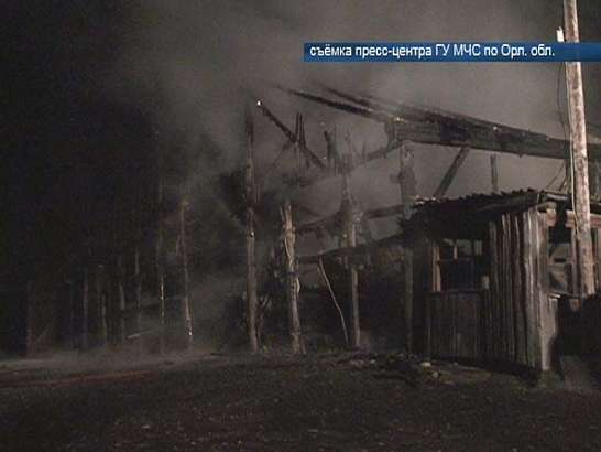 Сгорел ангар