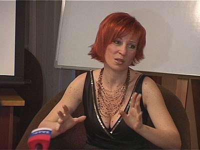 Виола Дэнс дала пресс-конференцию в Орле...