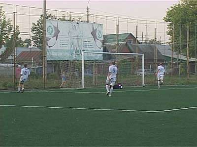 Областной чемпионат: очередная игра по футболу