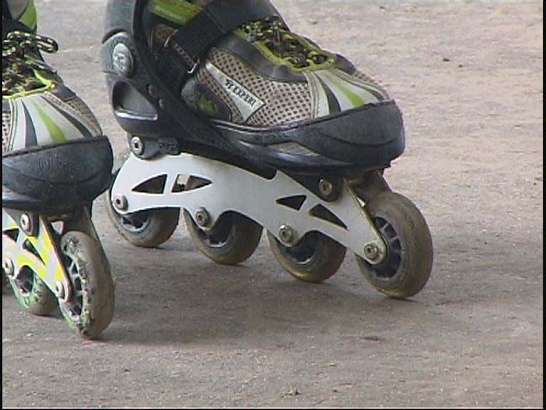 Молодежь Железнодорожного района встала на ролики...