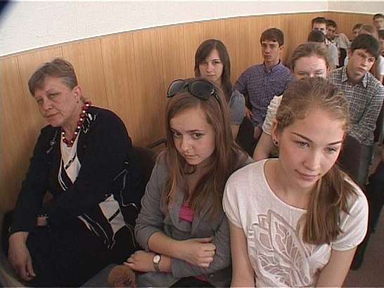 Школьники и ветеран