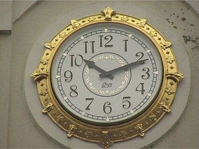 Переводим часы — чем это грозит?