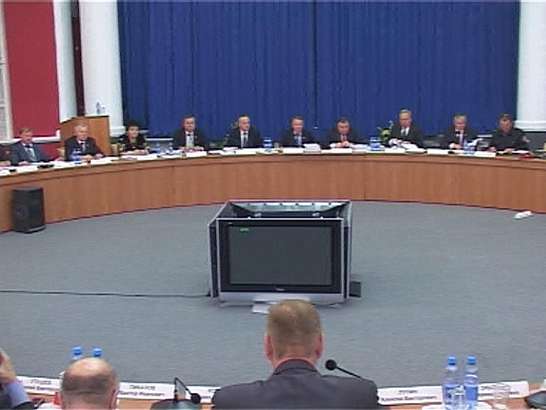 Зачем чиновникам квартира?