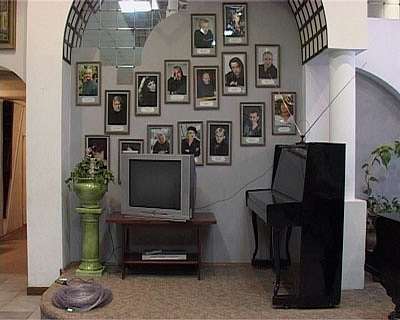 Не творческие проблемы творческих людей