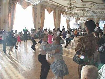 Бальные танцы