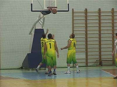 Первенсвто города по баскетболу