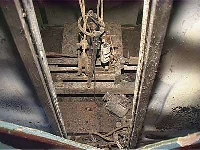 Лифт сгорел