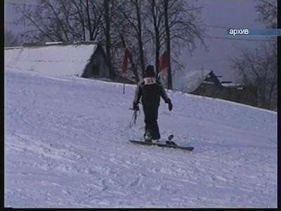 сноуборд и горные лыжи